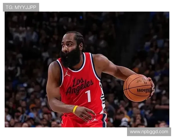 NBA伦纳德绝杀偏出快船惜败热火鏖战难掩球队顽强斗志